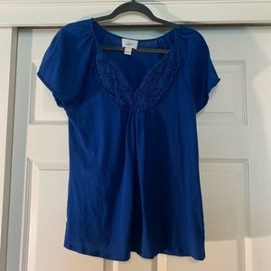 Loft blue lace neck tshirt